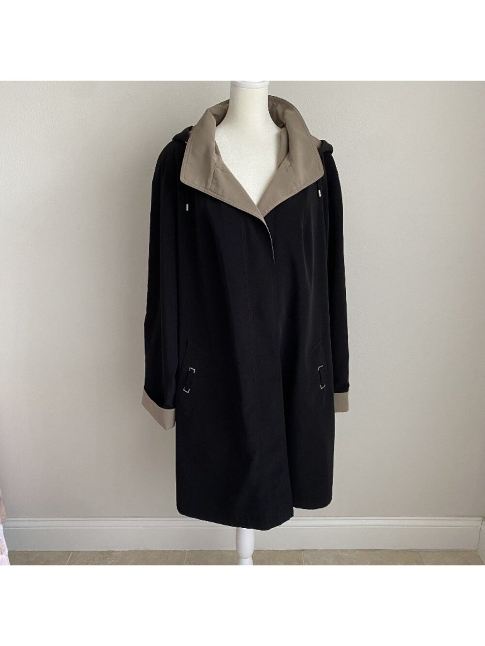 Worthington Womens 1X Black Biege Removable Hooded Raincoat Button-up *ZIP BROKE